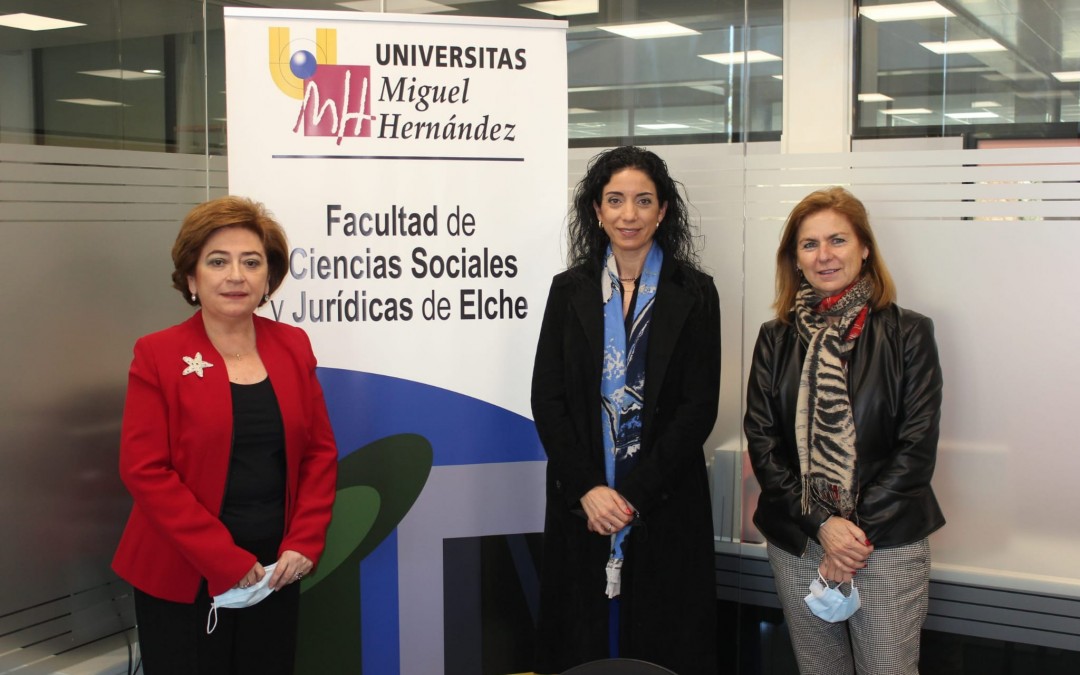 Sonia Díaz Español, Directora de la ATV, visita la Facultad de Ciencias Sociales y Jurídicas de Elche